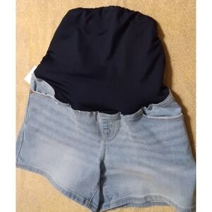 Isabel Maternity by Ingrid & Isabel Light Wash Crossover Panel Denim Shorts 6